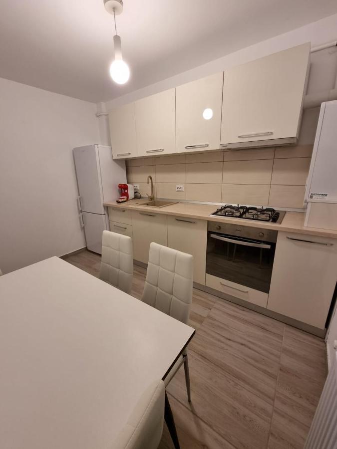 Dreams Escape Apartment Craiova Ngoại thất bức ảnh